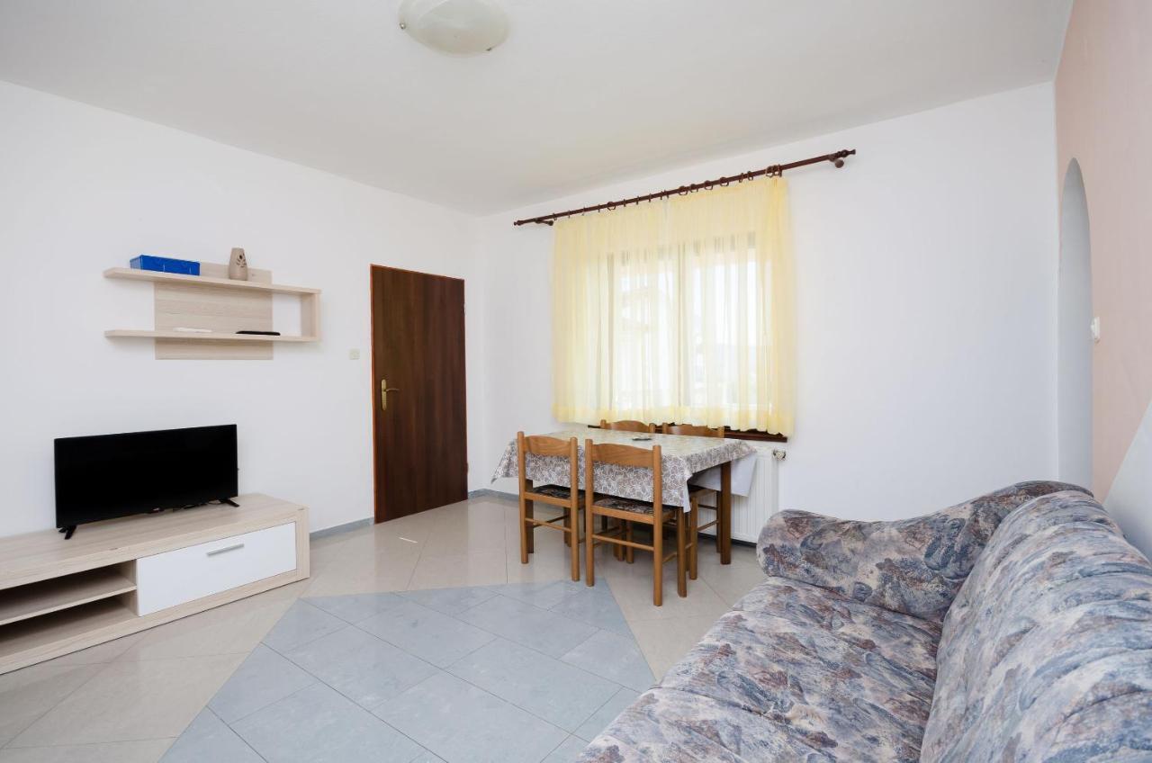 Apartments Dragan لوبار المظهر الخارجي الصورة